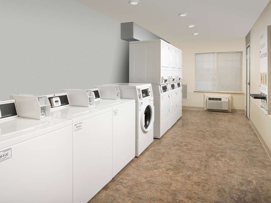 Extended Stay America Select Suites - Wichita - South Szoba fotó