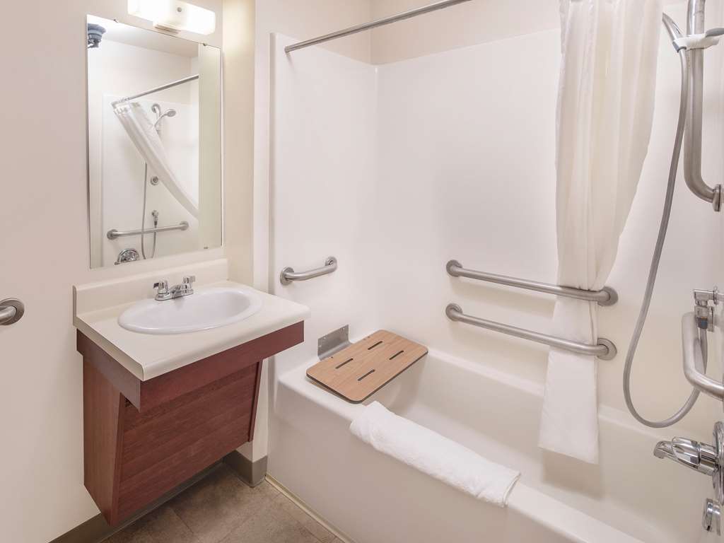 Extended Stay America Select Suites - Wichita - South Szoba fotó